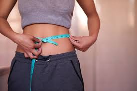 Lucir una cintura esbelta es el objetivo de toda mujer, así es que tenemos… Tabla De Ejercicios Para Reducir Abdomen Y Cintura