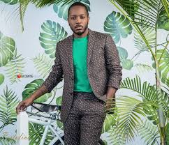 Site criado para promover artistas, com intuito de dar visibilidade à todo o conteúdo relacionado à musica angolana. Dji Tafinha Feat Filho Do Zua Cassumbula Portal Edman News Music