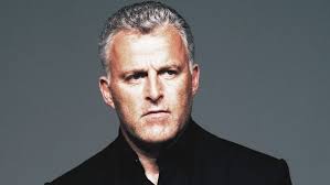 Peter r de vries was shot on the lange leidsedwarsstraat tonight. Peter R De Vries Ik Sta Op De Dodenlijst Van Taghi Linda Nl