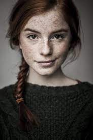 45 Beautiful Examples Of Portrait Photography Greenorc Portrait Expressive Portraits Photography Headshot Photography