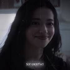 Amber Livas's Instagram, Twitter & Facebook