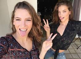 Barbara Palvin Serenay Sarikaya Mavi Barbara Palvin Unluler Fotograf