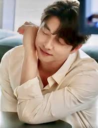 Happy Monday all. Something rare & underplayed for a new week.  ❤️🎵💃🎶🕺✊🍁