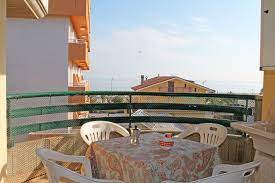 5 ospiti / 2 camere da letto. Appartamento N 21 Appartamenti Affitti Estivi E Case Vacanza Alba Adriatica Residence Metauro