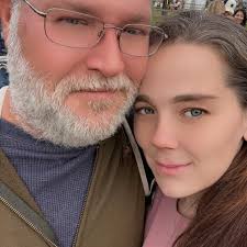 Which store carries more gluten free items, Walmart or Kroger?