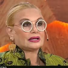 She is an actress, known for cebollitas (1997), mesa de noticias (1983) and las muñecas que hacen ¡pum! 9nivifbmdds9bm