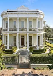 Pin By Jessica Roney On Beautiful Houses Manor Houses Country Houses Townhouses Beach Houses And A Few Tree Houses Greek Revival Home Greek Revival Architecture Sims House Plans