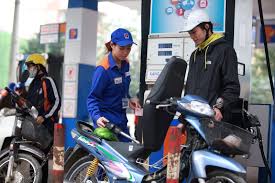 Giá dầu brent gần chạm ngưỡng 70 usd/thùng trong bối cảnh thị trường hy vọng nhu cầu tiêu thụ nhiên liệu sẽ tăng trong quý 3 và nhà đầu tư chờ xem động thái opec+ cho chiến lược khai thác sắp tới. Gia XÄƒng Dáº­m Chan Táº¡i Chá»— Gia Dáº§u Giáº£m Tá»« 15 Giá» Hom Nay Bao NgÆ°á»i Lao Ä'á»™ng