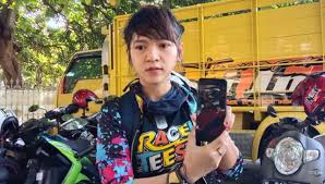 Biasanya pegawai konter hp pada pake gadget apaan yaah? Nota Dibuat Alas Petis Pemilik Konter Di Kota Probolinggo Mengadu Ke Polresta Faktualnews Co