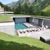 Therme vals, peter zumthor tarafından tasarlanmış bir spa yapısıdır. Https Encrypted Tbn0 Gstatic Com Images Q Tbn And9gcq7q8h3cslirzf0 Mni Leqeucba4rsxk2cn Wy Trq7 Hn9xqg Usqp Cau