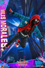 The design can be rescaled, it's designed with a standard 22/23 inches head circumference size. Spider Man Into The Spider Verse Mms567 Miles Morales 1 6th Scale Collectible Figure