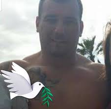 Hello, I have a question. I have the galaxy watch ultra and have set up an  eSIM for it. But I can't receive calls without being connected to my phone  via Bluetooth.