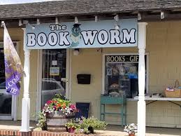 Bookworm Bookstore In Surf City Long Beach Island New Jersey Super Cute Store With An Excellent Selection Discussed On Michael Chabon Cute Store Book Gif