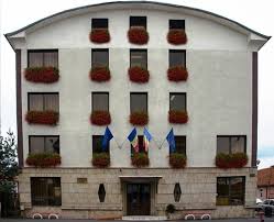 Instituţia va funcţiona, începând de luni, în aceeaşi clădire cu serviciul public pentru finanţe publice locale. Casa Judeteana De Pensii Brasov Home Facebook