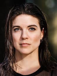 Merle Kuhn's Instagram, Twitter & Facebook