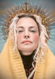 Dolores Fonzi debuta como directora en una película que también escribió y  protagoniza. Creer en la acción para romper dogma