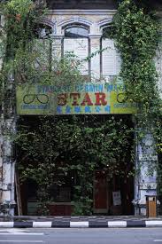 Located in the old town, it's a fresh spark, and the start of a suggestion that the younger generation is ready to breathe new life into ipoh's historical streets. The Revival Of Ipoh Old Town Thanks To The Rejuvenation Of Kong Heng Square With Bits Bobs Missing Marbles Burps Giggles New Star Salon Ipoh Old Town Star Salon