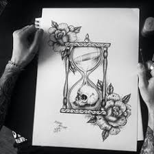 Bitte deaktiviere deinen adblocker und lade diese seite anschließend neu. Die 110 Besten Ideen Zu Tattoo Sanduhr Pesochnye Chasy Sanduhr Sanduhr Tattoo Sanduhr Tattoo Vorlage