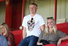 Ole gunnar solskjær kso is a norwegian professional football manager and former player who played as a striker. Foto Ole Gunnar Solskjaer Dan Manchester United World Facebook