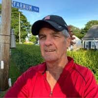 Jeffrey Farnum's Instagram, Twitter & Facebook