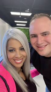 Comparte este sábado con el Ingeniero Alain Ruiz, creador de Si7es, la  primera red social comercial global y prepárate para alcanzar el próximo  nivel! “Tu negocio en el Internet, más fácil de