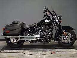 New 2021 Harley Davidson Softail Heritage Classic 114 Flhcs Touring In Golden 21flhcsblk Avalanche Harley Davidson