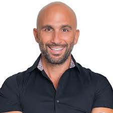 Jason Castiglione's Instagram, Twitter & Facebook