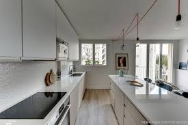 Appartement De 46 M2 A Paris Transition Interior Design Cote Maison Verrieres Interieure Credence Blanche Inspiration Cuisine