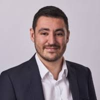 5900+ Profile mit dem Suchbegriff „Downie“