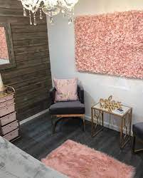 35 Trending Fall Nail Colors Of 2020 You Have To Try Out Beauty Home In 2021 Spa Room Decor Beauty Room Decor Esthetician Room Decor