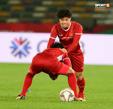 Hà nội fc) trao đổi với tuổi trẻ cười online, một nhà báo của hàn quốc cho biết đây đều là thông tin không chính xác: Cong PhÆ°á»£ng VÄƒn Háº­u CÆ°á»i Tit Máº¯t Tren San Ä'áº¥u Ä'áº¹p NhÆ° MÆ¡ Táº¡i Uae Sao Thá»ƒ Thao Viá»‡t Giáº£i Tri