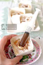 Maka diizinkan untuk menolak gula dalam samada atau buttercream. Bake For Happy Kids Cottony Soft Onde Onde Chiffon Cupcakes With Gula Melaka Syrup Light Coconut Cream Filling Highly Recommended