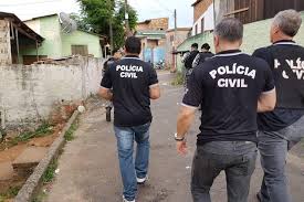 Yuri, uillian correia e pepê; Operacao Policial Investiga Expulsao De Moradores Da Vila Maria Da Conceicao