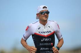Offizielle webseite von olympiasieger jan frodeno Ryzon Das Steckt Im Anzug Von Ironman Weltmeister Jan Frodeno