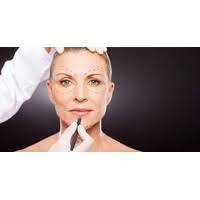 Recibimos en los estudios de Radio TV al Dr. Norberto Morales, Cirujano  plástico.