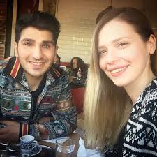 Çok güzel hareketler 2 | çok riskli hareketler bunlar (11.bölüm)çok güzel hareketler. Yelda Oner Kimdir Kac Yasinda