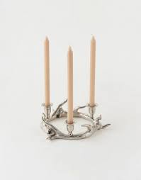 Use candle holders in place of traditional centerpieces and wow your guests! Silver Metal Antler Candelabra Candle Holder Antler Wreath Nova68 Com