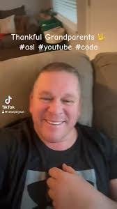 Erik Gee's Instagram, Twitter & Facebook