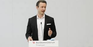 „gernot blümel muss sofort die konsequenzen ziehen und sein amt als finanzminister niederlegen. Lockdown Massnahmen Blumel Setzt Auf Ausfallsbonus