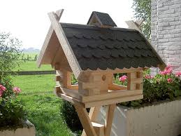 Voederhuisjes Voor Vogels Kopen Met Voeder Silo Fsc Naaldhout Vogelhuisje Plannen Zelfgemaakte Vogelhuisjes Vogelhuisjes