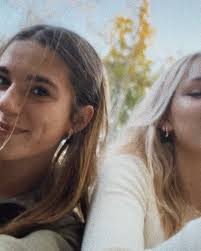 It’s matching sets this fall 🎞️🌿🍪, ., ., & trips to @the.woods.camping  #glapming #lakemichigan #matchingset #upnorth