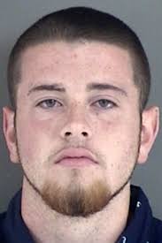 Police investigate break-ins at convenience store, jewelry store