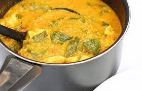 Jamie Oliver S Favourite Chicken Curry Recipe Curry Chicken Easy Chicken Recipes Chicken Recipes Easy Quick