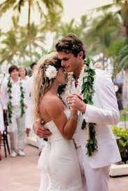 Pin By Inside Weddings On Wedding Hawaiian Wedding Beach Wedding Hair Bride