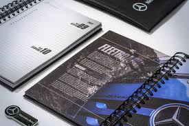 Criacao Da Agenda E Presskit Distribuidos Na Fenatran Pela Mercedes Benz Do Brasil Mercedes Mercedes Benz Marketing