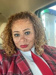 Merry Christmas to loc sisters