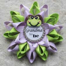 With a colored green marker, i wrote 'oh baby!' on it and taped it to the wall. Petal Perceptions On Twitter Frog Baby Shower Pins Frog Baby Shower Decorations Personalized Pins Grandma To Be Green And Lavender Baby Shower Apple Green Orchid Https T Co 3t259mxmt0 Etsyshop Sale Store Shop Shopping Etsy