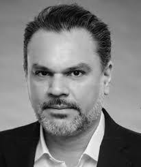 Daniel Pernice's Instagram, Twitter & Facebook