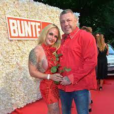 We did not find results for: Goodbye Deutschland Auswanderin Caro Robens Lebensgrosses Nacktfoto Begeistert Die Fans Sehr Geil Bunte De