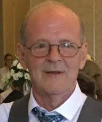 Who Grew up around Coalisland